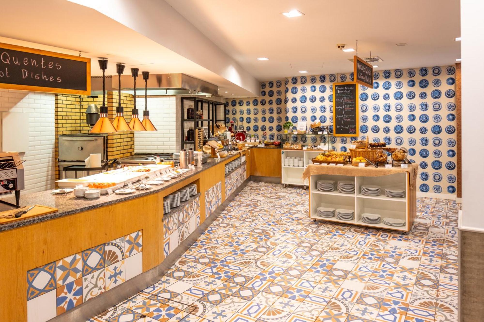 Monchique Resort & Spa Екстер'єр фото The buffet at the hotel